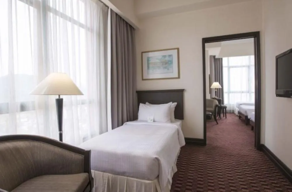 Berjaya Penang Hotel George Town 4*,